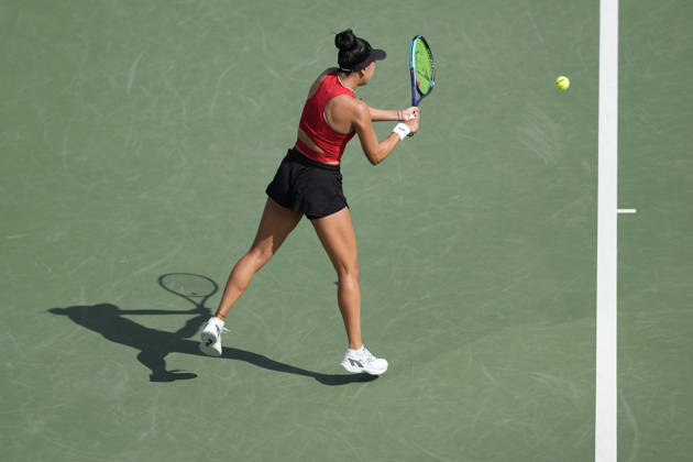 WTA, Tennis Damen Kinoshita Group Japan Open - Day 4 Ann Li of the United States plays during her round of 16 singles match against Zeynep Sonmez of Turkey at the 2026 Kinoshita Group Japan Open Women s tennis tournament at Utsubo Tennis Center in Osaka, Japan, on October 22, 2026. Osaka Japan Copyright: xOwenxHammondx originalFilename:hammond-2026kino261022_npqh0