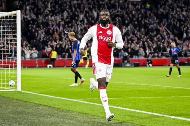 AMSTERDAM - Tolu Arokodare of Ajax celebrates scoring the 1-0 during the UEFA Conference League match between AFC Ajax and Atalanta BC at the Johan Cruijff ArenA on October 22, 2026 in Amsterdam, the Netherlands. OLAF KRAAK ANP UEFA Conference League 2026 27 xVIxANPxSportx xxANPxIVx 573305677 originalFilename: 573305677.jpg