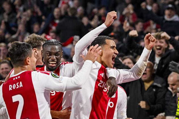 AMSTERDAM - (lr) Lucas Rosa of Ajax, Jorthy Mokio of Ajax and Abdellah Ouazane of Ajax celebrate the 2-0 during the UEFA Conference League match between AFC Ajax and Atalanta BC at the Johan Cruijff ArenA on October 22, 2026 in Amsterdam, the Netherlands. OLAF KRAAK ANP UEFA Conference League 2026 27 xVIxANPxSportx xxANPxIVx 573306266 originalFilename: 573306266.jpg