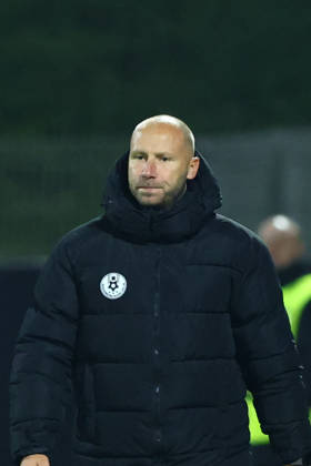 SOCCER - UEFA EL, Celje vs RBS CELJE,SLOVENIA,22.OCT.26 - SOCCER - UEFA Europa League, NK Celje vs Red Bull Salzburg. Image shows Head coach Zoran Zeljkovic (Celje). GEPAxpictures xJamesxDoak