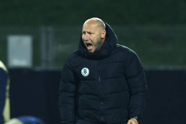 SOCCER - UEFA EL, Celje vs RBS CELJE,SLOVENIA,22.OCT.26 - SOCCER - UEFA Europa League, NK Celje vs Red Bull Salzburg. Image shows Head coach Zoran Zeljkovic (Celje). GEPAxpictures xJamesxDoak