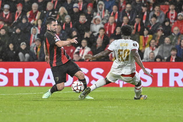 AFC Bournemouth v AC Milan, UEFA Europa League Lewis Cook of Bournemouth and Yunus Musah of Milan battle for the ball during AFC Bournemouth v AC Milan UEFA Europa League Matchday 3 at the Vitality Stadium, Bournemouth, England on 22 October 2026 Credit: Andy Thomas Every Second Media Editorial use only. All images are copyright Every Second Media Limited. No images may be reproduced without prior permission. Copyright: xIMAGO EveryxSecondxMediax ESM-2245-0048 AndyxThomasx xEveryxSecondxMediax
