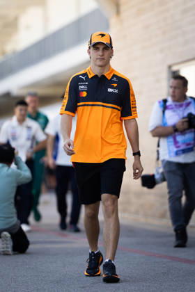 F1 - UNITED STATES GRAND PRIX 2026 PIASTRI Oscar (aus), McLaren F1 Team MCL40, portrait during the 2026 Formula 1 United States Grand Prix, 18th round of the 2026 Formula One World Championship, WM, Weltmeisterschaft from October 23 to 25, 2026 on the Circuit of the America, in Austin, Texas, United States of America - AustinUnited States  Copyright: xAndrÃ xFerreirax