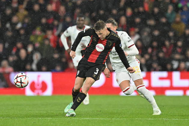 Bournemouth v AC Milan, Europa League Adrien Truffert (3) of AFC Bournemouth on the attack during the Europa League match between Bournemouth and AC Milan at the Vitality Stadium, Bournemouth, UK on 22 October 2026. Bournemouth Vitality Stadium Dorset UK Editorial use only , Copyright: xGrahamxHuntx PSI-25046-0138