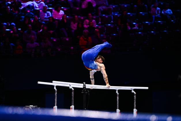 Netherlands Artistic Gymnastics World Championships 9270979 22.10.2026 Belgium s Victor Martinez competes on the parallel bars during the men s all-around final at the 2026 World Artistic Gymnastics Championships in Rotterdam, the Netherlands. Alexey Filippov Sputnik Rotterdam Netherlands  Copyright: xAlexeyxFilippovx
