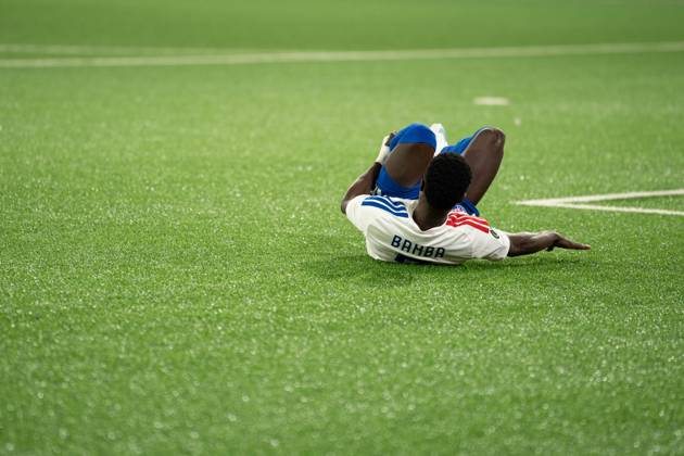 THUN, BERN - OCTOBER 22: Bamba of FC Thun during the UEFA Conference League match between FC Thun and HNK Hajduk Split at VISANA STADION on October 22, 2026 in Thun, Bern, Switzerland. Copyright: xLivioxBaeriswylx xSPPx Sportspressphoto_SPR263716