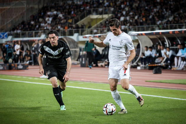 UEFA Europa League - OFI Crete vs Leverkusen - Jonas Hofmann of Leverkusen in action during the UEFA Europa League phase Matchday 3 soccer match between OFI Crete vs Leverkusen in Pankritio, Heraklion, Greece, on 22 October 2026. IMAGO ONE INCH PRODUCTIONS Heraklion Greece Copyright: xONExINCHxPRODUCTIONSx 7133193