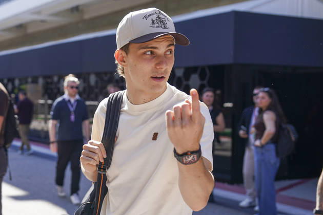FORMULA 1 UNITED STATES GRAND PRIX 2026 Oscar Piastri (AUS) 81 McLaren arriving during the Formula 1 MSC Cruises United States Grand Prix 2026, Round 18 of the 2026 Formula 1 World Championship, WM, Weltmeisterschaft from 23rd - 25th October 2026 at the Circuit of the Americas, Austin, United States. Credit: Robbie Hoad Every Second Media Editorial use only. All images are copyright Every Second Media Limited. No images may be reproduced without prior permission. Copyright: xIMAGO EveryxSecondxMediax ESM-2246-0093 RobbiexHoadx xEveryxSecondxMediax