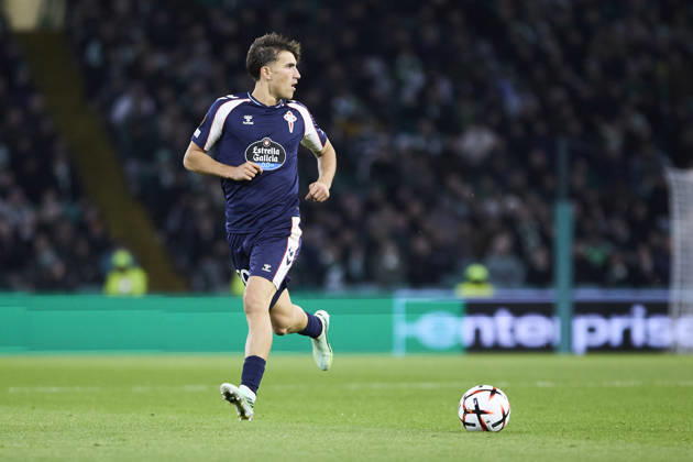 Celtic FC v Real Club Celta - UEFA Europa League 2026 27 League Phase MD3 GLASGOW, SCOTLAND - OCTOBER 22: Javi Rodriguez of RC Celta de Vigo runs with the ball during the UEFA Europa League 2026 27 League Phase MD3 match between Celtic FC and Real Club Celta de Vigo at Celtic Park on October 22, 2026 in Glasgow, Scotland. (Photo by Diego Simon Photo Players Images Magara Press) Glasgow Celtic Park Stadium Scotland Copyright: xDiegoxSimonx