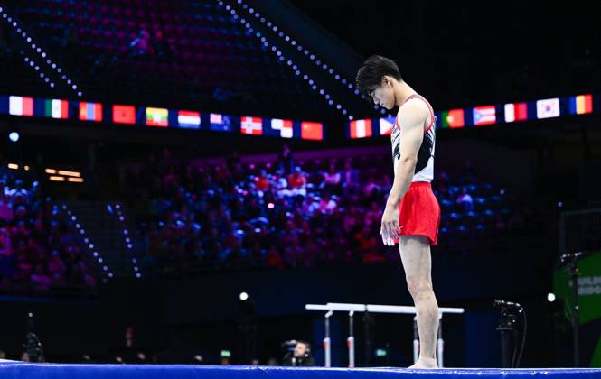 Netherlands Artistic Gymnastics World Championships 9271003 22.10.2026 Japan s Daiki Hashimoto prepares to compete in the floor exercise during the men s all-around final at the 2026 World Artistic Gymnastics Championships in Rotterdam, the Netherlands. Alexey Filippov Sputnik Rotterdam Netherlands  Copyright: xAlexeyxFilippovx