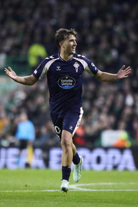 Celtic FC v Real Club Celta - UEFA Europa League 2026 27 League Phase MD3 GLASGOW, SCOTLAND - OCTOBER 22: Javi Rodriguez of RC Celta de Vigo celebrates after scoring his team s second goal during the UEFA Europa League 2026 27 League Phase MD3 match between Celtic FC and Real Club Celta de Vigo at Celtic Park on October 22, 2026 in Glasgow, Scotland. (Photo by Diego Simon Photo Players Images Magara Press) Glasgow Celtic Park Stadium Scotland Copyright: xDiegoxSimonx