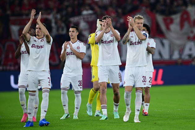 UEFA Europa League - Olympiacos FC vs AC Sparta Praha - Players of AC Sparta Praha react during the UEFA Europa League Phase matchday 3 soccer match between Olympiacos FC and AC Sparta Praha at the Georgios Karaiskakis Stadium in Piraeus, Greece, 22 October 2026. IMAGO ONE INCH PRODUCTIONS PIRAEUS GREECE Copyright: xONExINCHxPRODUCTIONSx 7133322