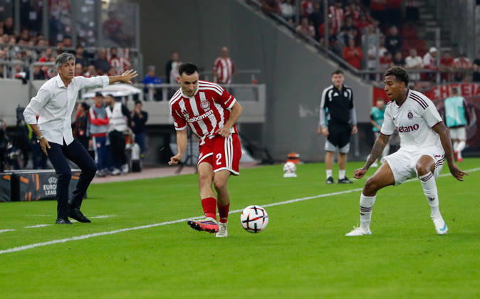 Olympiacos F.C. v AC Sparta Prague UEFA Europa League Manolis Saliakas of Olympiacos F.C. in action during the UEFA Europa League match at Karaiskakis Stadium, Piraeus 22 10 2026 UK Newspapers OUT Copyright: xYannisxHalasx FIL-24108-0122