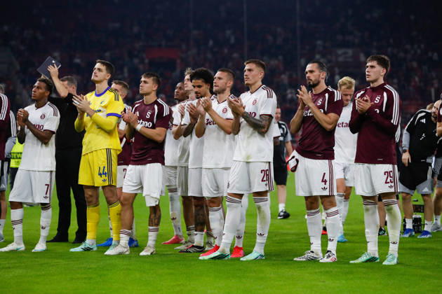 Olympiacos F.C. v AC Sparta Prague UEFA Europa League AC Sparta Prague players thanks their supporters at the end of the UEFA Europa League match at Karaiskakis Stadium, Piraeus 22 10 2026 UK Newspapers OUT Copyright: xYannisxHalasx FIL-24108-0130
