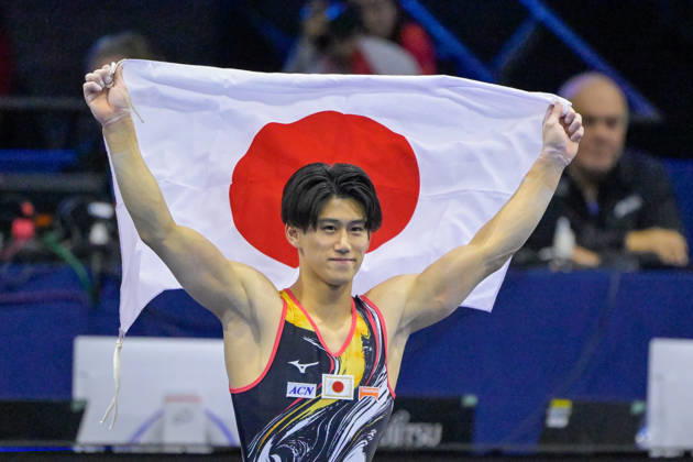 Daiki Hashimoto from Japan celebrate winning the gold medal in the Men s All-round finals at the 54th Artistic Gymnastics World Championships, on 22 October 2026 at Rotterdam Ahoy, Rotterdam, the Netherlands. Noxthirdxpartyxsales,xHOLLANDxOUT  aflo_358242641 RichardxHuisxinxtxVeldx