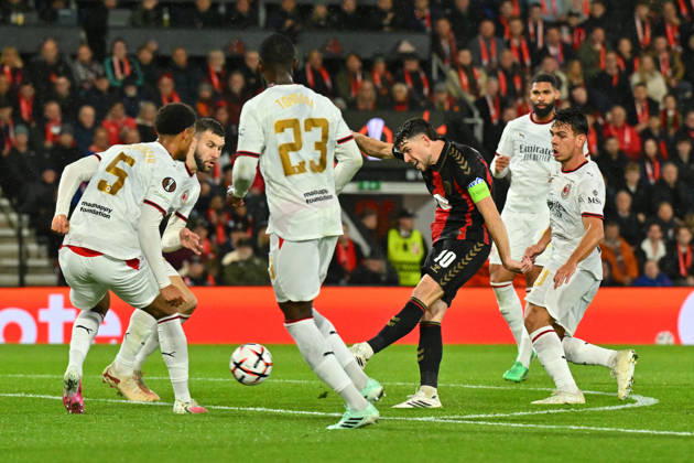 Bournemouth v AC Milan, Europa League Ryan Christie (10) of AFC Bournemouth shoots at goal during the Europa League match between Bournemouth and AC Milan at the Vitality Stadium, Bournemouth, UK on 22 October 2026. Bournemouth Vitality Stadium Dorset UK Editorial use only , Copyright: xGrahamxHuntx PSI-25046-0207