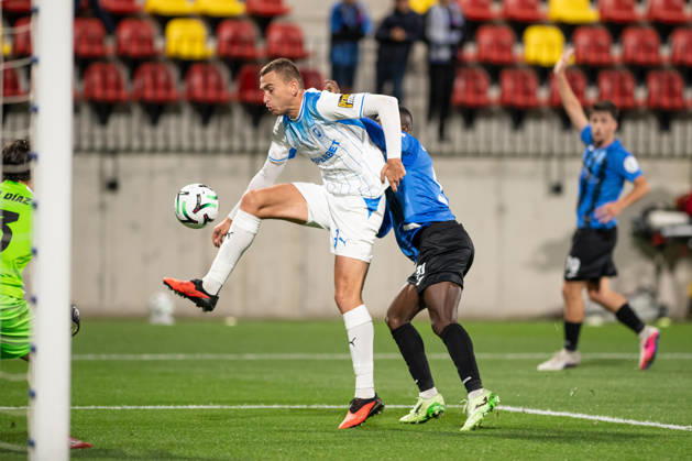 Inter Club Escaldes v Universitatae Craiova - UEFA Conference League Oleksandr Romanchuk, player number 3 of Universitatea Craiova, is in action during the UEFA Conference League match between Inter Club d Escaldes and Universitatea Craiova at New FAF Stadium in Encamp, Andorra, on October 22, 2026. Encamp Andorra Andorra  Copyright: xWalterxCunhax originalFilename:cunhacarvalho-notitle261022_npSJ1.jpg