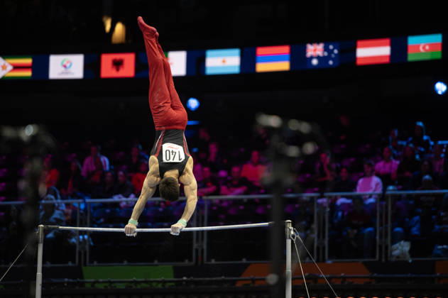 Rotterdam The Netherlands 23rd October 2026 World Championships artistic gymnastics. Horizontal Bar Samuel Zakutney (CAN) turnen