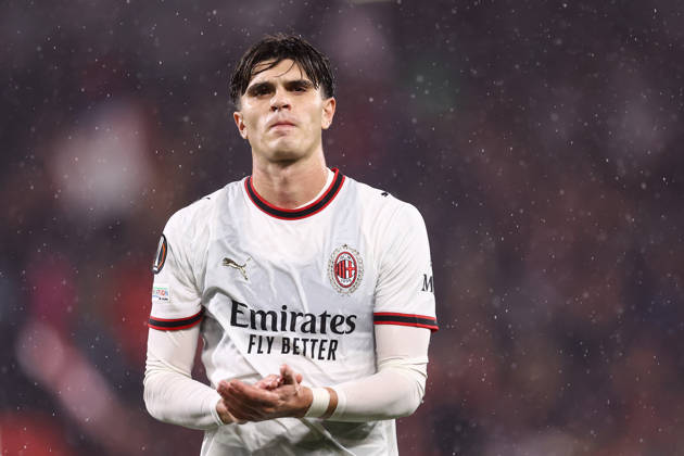 Bournemouth v AC Milan 22 October 2026, Bournemouth - UEFA Europa League - Bournemouth v AC Milan - Davide Bartesaghi of AC Milan applauds the fans - Photo: Jacques Feeney Offside. Bournemouth UK Copyright: xJacquesxFeeneyx xOffsidexOffside