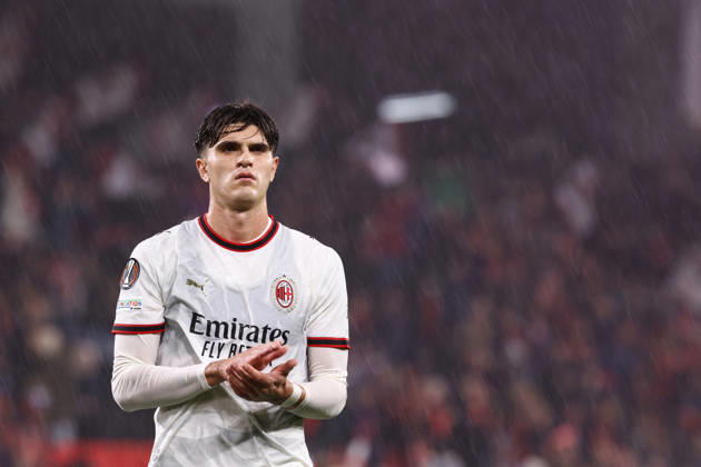 Bournemouth v AC Milan 22 October 2026, Bournemouth - UEFA Europa League - Bournemouth v AC Milan - Davide Bartesaghi of AC Milan applauds the fans - Photo: Jacques Feeney Offside. Bournemouth UK Copyright: xJacquesxFeeneyx xOffsidexOffside