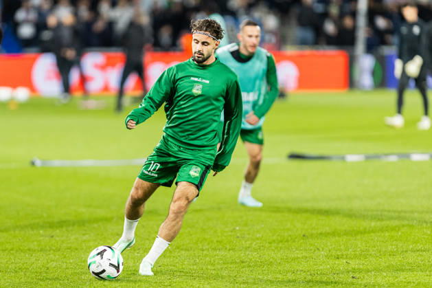 Aarhus GF v Egnatia, UEFA Conference League, Randers, Denmark Randers, Denmark. 22nd, October 2026. Alessandro Albanese (10) of Egnatia seen warming up for the UEFA Conference League match between Aarhus GF and Egnatia at Randers Stadion in Randers. Denmark, Randers, Cepheus Park Randers Copyright: xGonzalesxPhoto RasmusxJensenx