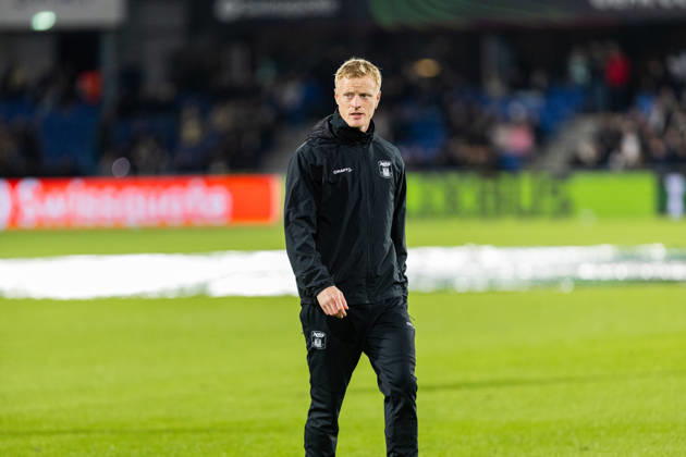 Aarhus GF v Egnatia, UEFA Conference League, Randers, Denmark Randers, Denmark. 22nd, October 2026. Jens Jonsson of Aarhus GF seen warming up for the UEFA Conference League match between Aarhus GF and Egnatia at Randers Stadion in Randers. Denmark, Randers, Cepheus Park Randers  Copyright: xGonzalesxPhoto RasmusxJensenx