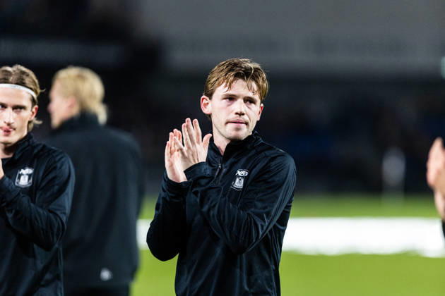 Aarhus GF v Egnatia, UEFA Conference League, Randers, Denmark Randers, Denmark. 22nd, October 2026. Callum McCowatt of Aarhus GF seen warming up for the UEFA Conference League match between Aarhus GF and Egnatia at Randers Stadion in Randers. Denmark, Randers, Cepheus Park Randers  Copyright: xGonzalesxPhoto RasmusxJensenx
