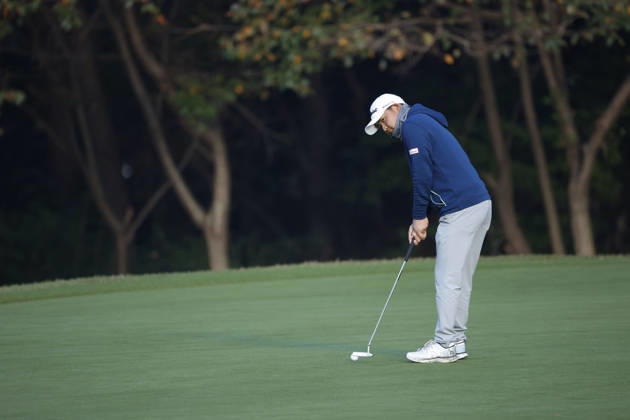 October 23, 2026, Cheonan, Chungnam, SOUTH KOREA: Oct 23, 2026-Cheonan, South Korea-Kazuma KOBORI of New Zealand Putt a Ball on 4th Green during a DP World Tour Genesis Championship at Woo Jeong Hills CC in Cheonan, South Korea. Cheonan SOUTH KOREA - ZUMAr168 20261023_aap_r168_040 Copyright: xRyuxSeung-Ilx