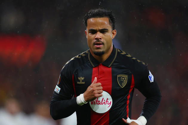 Bournemouth, England, 22nd October 2026. Justin Kluivert of AFC Bournemouth during the AFC Bournemouth vs AC Milan UEFA Europa League match at the Vitality Stadium, Bournemouth. Picture credit should read: Paul Terry Sportimage EDITORIAL USE ONLY. No use with unauthorised audio, video, data, fixture lists, club league logos or live services. Online in-match use limited to 120 images, no video emulation. No use in betting, games or single club league player publications. SPI_094_PT_Bournemouth_AC_Milan SPI-5092-0094
