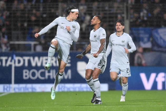 Fußball 2. Bundesliga 9. Spieltag VfL Bochum - VfL Wolfsburg am 23.10.2026 im Vonovia Ruhrstadion in Bochum Torjubel zum 0:1 durch Fabian Reese ( Wolfsburg ) DFL regulations prohibit any use of photographs as image sequences and or quasi-video.