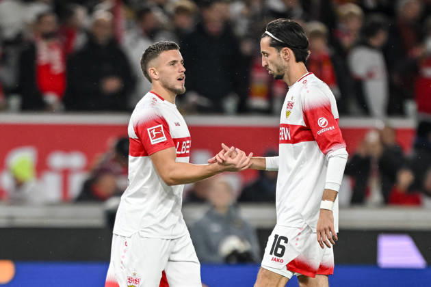 Ermedin Demirovic (VfB Stuttgart) Torjubel, jubelt mit seiner Mannschaft nach treffer zum 1:0 waehrend des spiels der 1. Bundesliga zwischen VfB Stuttgart und Borussia Moenchengladbach, MHPArena am 23. October 2026 in Stuttgart, Deutschland. (Foto von Harry Langer DeFodi Images) +++ Ermedin Demirovic (VfB Stuttgart) celebrates after scoring his team s first goal with teammates during the Bundesliga match between VfB Stuttgart and Borussia Moenchengladbach at MHPArena on October 23, 2026 in Stuttgart, Germany. (Photo by Harry Langer DeFodi Images) DFB DFL REGULATIONS PROHIBIT ANY USE OF PHOTOGRAPHS AS IMAGE SEQUENCES AND OR QUASI-VIDEO. (Photo by Harry Langer DeFodi Images) DFB DFL REGULATIONS PROHIBIT ANY USE OF PHOTOGRAPHS AS IMAGE SEQUENCES AND OR QUASI-VIDEO. -