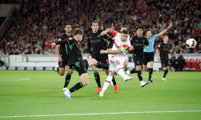 23.10.26 VfB Stuttgart - Borussia Mönchengladbach Deutschland, Stuttgart, 23.10.2026, Fussball, Bundesliga, Saison 2026 2027, VfB Stuttgart - Borussia Mönchengladbach: Ermedin Demirovic (VfB Stuttgart); Tor 1:0 Demirovic.