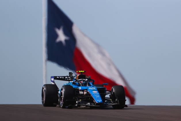 F1 Grand Prix Of USA - FP1 Carlos Sainz stands in front of a Texas flag during the first of three practice sessions, FP1, ahead of the Formula 1 MSC Cruises United States Grand Prix at Circuit of the Americas in Austin, Texas, United States, on October 23, 2026. Austin, Texas Texas United States  Copyright: xReginaldxMathalonex originalFilename:mathalone-notitle261023_np6my.jpg