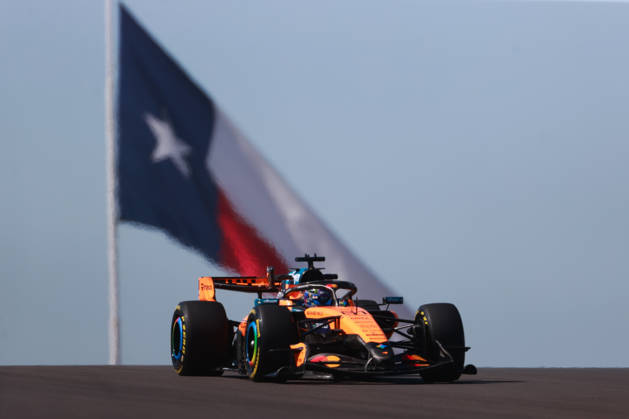 F1 Grand Prix Of USA - FP1 Oscar Piastri stands in front of a Texas flag during the first of three practice sessions, FP1, ahead of the Formula 1 MSC Cruises United States Grand Prix at Circuit of the Americas in Austin, Texas, United States, on October 23, 2026. Austin, Texas Texas United States  Copyright: xReginaldxMathalonex originalFilename:mathalone-notitle261023_npi4P.jpg
