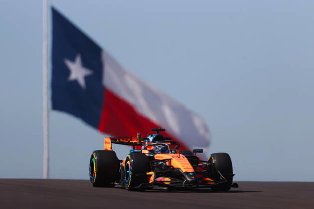 F1 Grand Prix Of USA - FP1 Oscar Piastri stands in front of a Texas flag during the first of three practice sessions, FP1, ahead of the Formula 1 MSC Cruises United States Grand Prix at Circuit of the Americas in Austin, Texas, United States, on October 23, 2026. Austin, Texas Texas United States  Copyright: xReginaldxMathalonex originalFilename:mathalone-notitle261023_npiD8.jpg