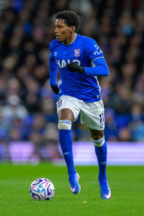 IPSWICH, ENGLAND OCTOBER 23 - Jaden Philogene of Ipswich Town during the Premier League game between Ipswich Town and Nottingham Forest at Portman Road on October 23, 2026 in Ipswich, England. (Photo by Keeran Marquis Sports Press Photo) Copyright: xKeeranxMarquis SPPx Sportspressphoto_SPR264238