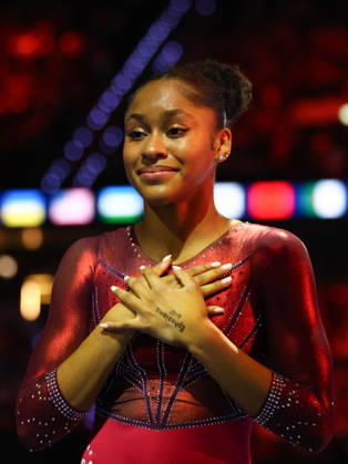 October 23, 2026, Rotterdam, Zuid-Holland, Netherlands: SKYE BLAKELY of USA celebrates winning the Women s All-Around Final of the 54th Artistic Gymnastics World Championships at the Ahoy Arena in Rotterdam, Netherlands. Gymnastics 2026: Artistic World Championships: Women s All-Around Final  - ZUMAc179 20261023_zep_c179_018 Copyright: xMickaelxChavetx