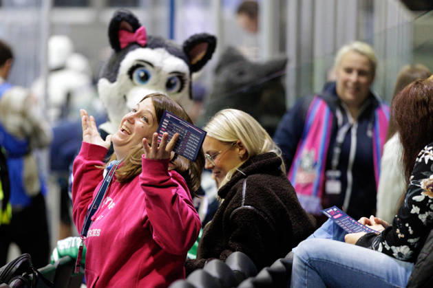 Ice hockey, Eishockey Men - DEL2 - EC Kassel Huskies vs Blue Devils Weiden Season 2026 2027 The new female mascot Liesel in the background of fans during the DEL2 ice hockey match between EC Kassel Huskies and Blue Devils Weiden in Kassel, Germany, 23 October 2026. Kassel entered the match in second place in the standings, while Weiden were ranked 12th. Hesse