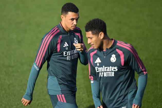 Real Madrid training session ahead of La Liga match against Barcelona MADRID, SPAIN - OCTOBER 24: Endrick Felipe (L) and Trent Alexander-Arnold (R) of Real Madrid take part in a training session at the club s Valdebebas training facilities ahead of their Spanish La Liga week 10 football match against Barcelona in Madrid, Spain, on October 24, 2026. Burak Akbulut Anadolu Madrid Spain. Editorial use only. Please get in touch for any other usage.  Copyright: x2026xAnadoluxBurakxAkbulutx
