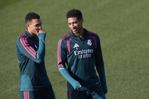 October 24, 2026, Madrid, Spain: (From L to R) Trent Alexander-Arnold and Jude Bellingham (Real Madrid CF) are seen in action during a training session on the eve of the LaLiga EA SPORTS 2026 2027 match between FC Barcelona, Barca and Real Madrid CF..Real Madrid CF is holding its final training session ahead of its tenth LaLiga game. Madrid Spain - ZUMAs197 20261024_aaa_s197_037 Copyright: xFedericoxTitonex