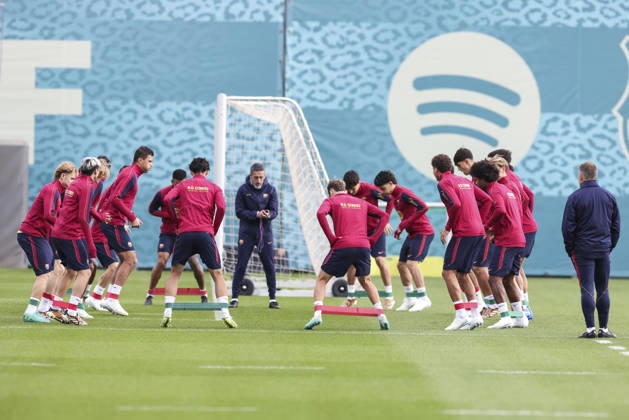 October 24, 2026, Sant Joan Despi, Barcelona, Spain: Players of FC Barcelona, Barca during the training day of FC Barcelona ahead the Spanish League, Laliga EA Sports, football match against Real Madrid CF at Ciudad Esportiva Joan Gamper on October 24, 2026 in Sant Joan Despi, Barcelona, Spain. Sant Joan Despi Spain - ZUMAa181 20261024_zaa_a181_028 Copyright: xJavierxBorregox