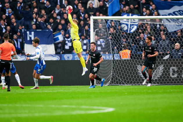 Jonas Kersken (Arminia Bielefeld, 01), GER, Hertha BSC vs. Arminia Bielefeld, 2. Bundesliga, Saison 2026 27, 09. Spieltag, 24.10.2026 (DFL REGULATIONS PROHIBIT ANY USE OF PHOTOGRAPHS AS IMAGE SEQUENCES AND OR QUASI - VIDEO). GER, Hertha BSC vs. Arminia Bielefeld, 2. Bundesliga, Saison 2026 27, 09. Spieltag, 24.10.2026 Berlin