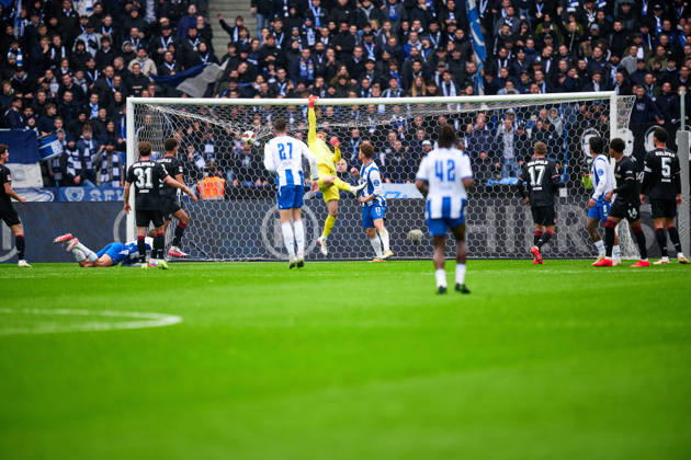Jonas Kersken (Arminia Bielefeld, 01), GER, Hertha BSC vs. Arminia Bielefeld, 2. Bundesliga, Saison 2026 27, 09. Spieltag, 24.10.2026 (DFL REGULATIONS PROHIBIT ANY USE OF PHOTOGRAPHS AS IMAGE SEQUENCES AND OR QUASI - VIDEO). GER, Hertha BSC vs. Arminia Bielefeld, 2. Bundesliga, Saison 2026 27, 09. Spieltag, 24.10.2026 Berlin