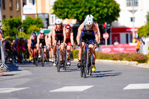 2026 Europe Triathlon Cup Alanya ANTALYA, TURKEY - OCTOBER 24: Gabin Yonnet of France leads a group of athletes in the bike leg during the elite men race of 2026 Europe Triathlon Cup Alanya on October 24, 2026 in Antalya, Turkey. Antalya Turkey Copyright: xFikretxOzgur PSxImagesxFikretxOzgur PSxImagesx