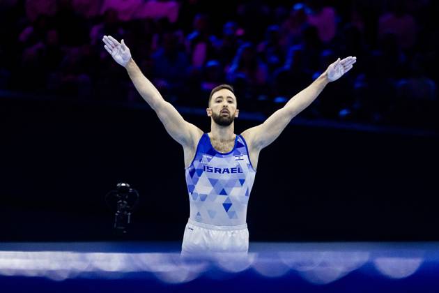 ROTTERDAM - Artem Dolgopyat (ISR) in action during the floor apparatus final at the World Gymnastics Championships in Rotterdam Ahoy. IRIS VAN DEN BROEK ANP xVIxANPxSportx xxANPxIVx 573461154 originalFilename: 573461154.jpg