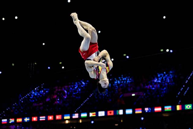ROTTERDAM - Ryosuke Doi (JPN) in action during the floor apparatus final at the World Gymnastics Championships in Rotterdam Ahoy. IRIS VAN DEN BROEK ANP xVIxANPxSportx xxANPxIVx 573461359 originalFilename: 573461359.jpg