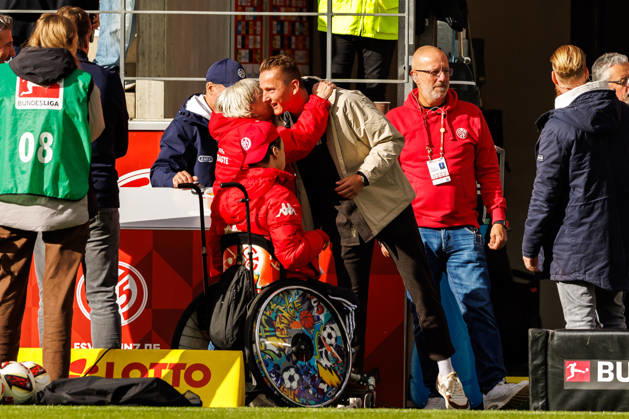 MAINZ, GERMANY - OCTOBER 24: Niko Bungert (1. FSV Mainz 05, sports director) during the Bundesliga match between 1. FSV Mainz 05 vs. SV Werder Bremen at MEWA Arena on matchday 7 of the 1. Bundesliga on October 24, 2026 in Mainz, Germany. DFL REGULATIONS PROHIBIT ANY USE OF PHOTOGRAPHS AS IMAGE SEQUENCES AND OR QUASI-VIDEO. Rhineland-Palatinate Germany Copyright: xStephanxHahnex