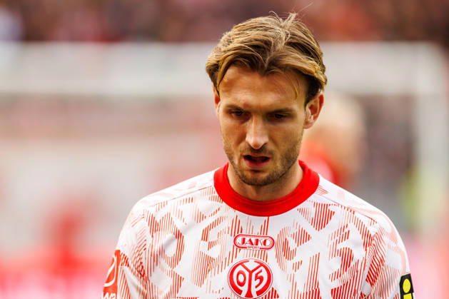 MAINZ, GERMANY - OCTOBER 24: Stefan Posch (1. FSV Mainz 05, 4) during the Bundesliga match between 1. FSV Mainz 05 vs. SV Werder Bremen at MEWA Arena on matchday 7 of the 1. Bundesliga on October 24, 2026 in Mainz, Germany. DFL REGULATIONS PROHIBIT ANY USE OF PHOTOGRAPHS AS IMAGE SEQUENCES AND OR QUASI-VIDEO. Rhineland-Palatinate Germany Copyright: xStephanxHahnex