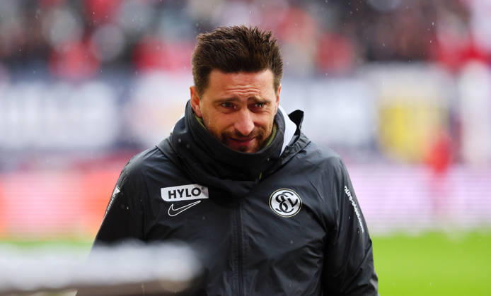 RB Leipzig - Elversberg Bundesliga Leipzig, 24.10.2026, Red Bull Arena, Fussball, Bundesliga, Spieltag 7 , RB Leipzig vs. SV 07 Elversberg , Im Bild: Trainer Vincent Wagner (SV Elversberg) ,