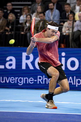 TENNIS : ATP, Tennis Herren 250 - Grand Prix Tennis AURA - Decines (France) 24 10 2026 Tommy PAUL (USA) vs Taylor FRITZ (USA) in the semifinals of the tennis Grand Prix Auvergne Rhône-Alpes at the LDLC Arena in Décines on October 24, 2026. Photo Sandrine Thesillat PsNewZ  Copyright: xSandrinexTHESILLATx